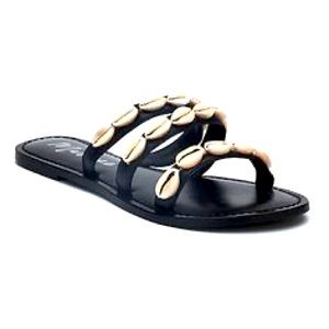 Matisse Resort Black Puka Shell Sandals